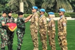 Panglima TNI berikan penghargaan lencana Satyalencana Santi Dharma kepada pasukan MTF