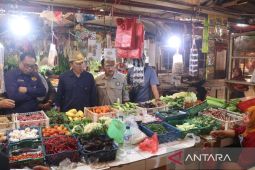 Pemkab Sukabumi soroti fluktuasi harga empat komoditas penting