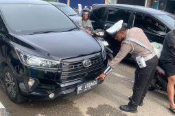 Satlantas Ponorogo temukan pelat nomor modifikasi saat razia gabungan
