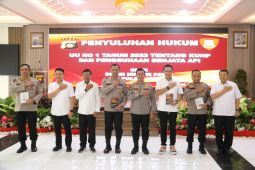 Tim Divkum Polri beri penyuluhan penggunaan senjata api di Polda Jambi