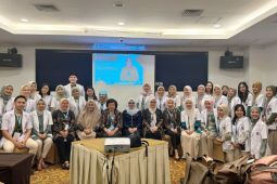 FKG Unhas gelar kuliah tamu hadirkan pakar kedokteran gigi anak dari UITM Malaysia