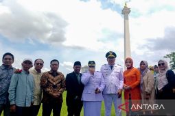 Bupati Situbondo berkomitmen jadi pelayan masyarakat yang baik