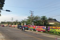 Ratusan papan bunga hiasi Jalinsum Aekkanopan