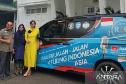 Pasangan Lansia asal Padangsidimpuan berpetualang melintasi 8 negara