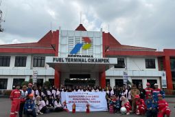 Pertamina Patra Niaga Regional JBB adakan sosialisasi dan Drill pemadaman api