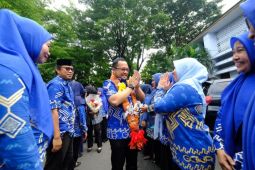 Wakil Bupati Gowa berkeliling sapa ASN