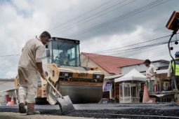 Manajemen PT IWIP  benahi jalan lintas Halmahera