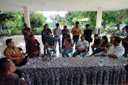 Wakil Ketua DPRD Surabaya fasilitasi pertemuan warga Lakarsantri dan Citraland