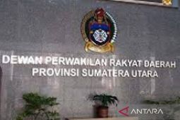 DPRD Sumut ingatkan pemprov antisipasi kenaikan  harga pokok
