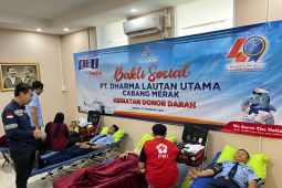 Dharma Lautan Utama Cabang Merak gelar baksos donor darah