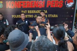 Polisi Jakut tangkap dua pria yang miliki sabu seberat 1,7 kg
