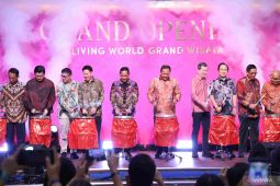 Wakil Bupati Bekasi minta gerai UMKM di Mal Living World