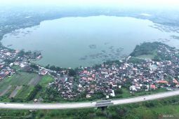 Wisata alam Ranu Grati Pasuruan