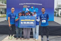 "Run to Smile" dukung pemberdayaan ibu tunggal di Surabaya