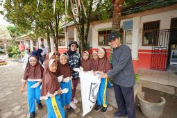Kontribusi bersama Alam Tri Group, edukasi siswa soal lingkungan