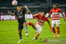 Persib Bandung imbang melawan Madura United