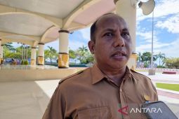 Pelepasan kawasan hutan pabrik triplek di Wondama masih berproses