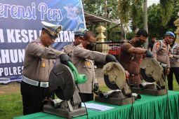 Polres Bungo Jambi musnahkan 148 knalpot brong
