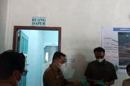 Wabup Belitung apresiasi standar dan kebersihan dapur umum MBG