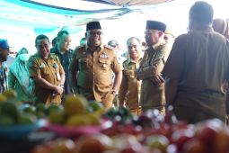 Wagub Maluku Utara  sidak harga pangan jelang Ramadhan
