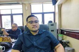 DPRD Surabaya ingatkan Pemkot berikan solusi pada pengemis dan pengamen