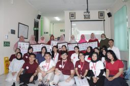 Mahasiswa UI beri penyuluhan preeklamsia dan USG gratis untuk ibu hamil