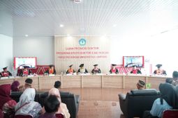 Kasmawati sandang gelar doktor ilmu hukum