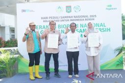 Pemkot Bima gelar aksi bersih sungai dan launching gerakan biopori nasional