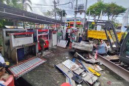 Satpol PP Balikpapan musnahkan barang bukti