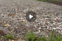 Miris! Sampah dari Kota dan Kabupaten Bandung kembali penuhi "Oxbow" Cicukang Citarum (video)