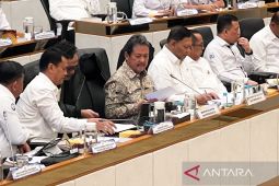 Menteri Trenggono: Kades siap bayar denda Rp48 miliar pagar laut Tangerang