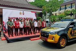 Sambut Ramadhan, Polda Jatim bagikan 12.050 paket sembako