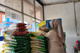 Masyarakat Jambi puas  dengan kualitas beras SPHP Bulog