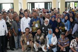 Komisi IX DPR dampingi BGN sosialisasikan program Makan Bergizi Gratis di Karawang