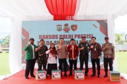 Polda Sulawesi Utara  gelar  bakti sosial sambut Ramadhan 1446 H