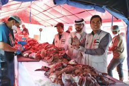UIN Ar-Raniry salurkan 1.300 paket daging "Meugang"