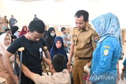 Dinsos Cirebon membantu 80 difabel untuk hidup mandiri
