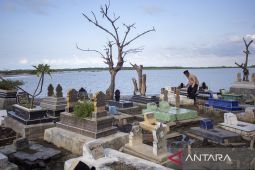 Tradisi ziarah makam jelang Ramadhan