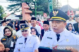 Bupati Situbondo bentuk tim transisi