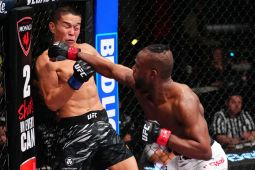 Para petarung UFC inginkan Kape rebut gelar seusai kalahkan Almayabev
