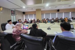 Mentan: Hari libur tetap rapat demi raih swasembada pangan