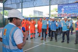 PLN UP3 Singkawang menjamin keandalan listrik selama Ramadhan