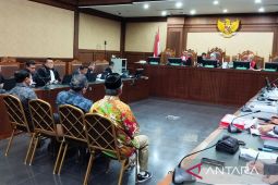 Dua hakim "vonis bebas" Ronald Tannur jadi saksi sidang Zarof Ricar