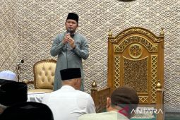 Gubernur Kaltim tingkatkan fasilitas Masjid Raya Samarinda dan sertifikasi imam