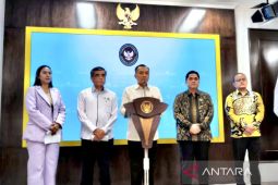 Cari solusi dampak PHK, Presiden Prabowo panggil menteri dan Sritex
