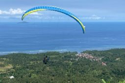 Personel Lanudsri tingkatkan kemampuan Paralayang di Gunung Tumpa Manado