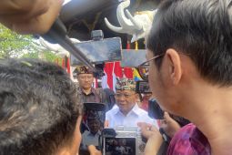 Gubernur Koster ingin menata kawasan GOR Ngurah Rai