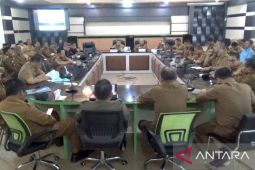 Bupati Gorontalo bahas program tahun 2025