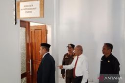 Bupati Buton Utara langsung sidak di hari pertama kerja