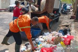 Pemkab Cianjur keluarkan SE terkait pemilahan dan jadwal membuang sampah